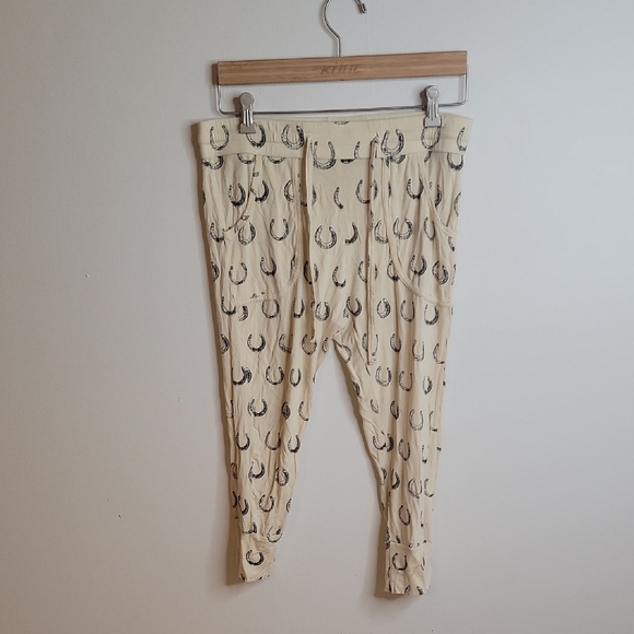 kate quinn Other - Kate Quinn Cream Leggings with Horseshoe cropped Pajama Pants- MEDIUM